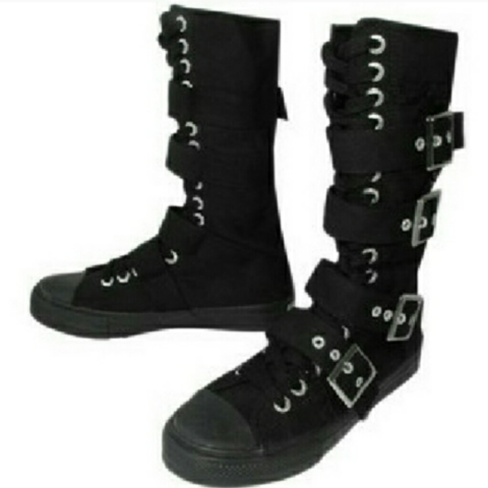 UNDERGROUND ENGLAND 18-Hole Canvas High-Tops / Boots (modified) - Picture 3 of 12